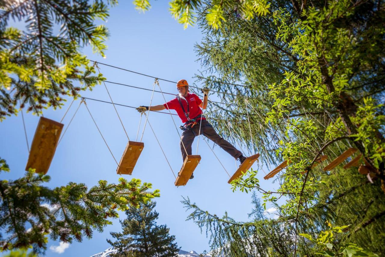Sport Resort Fiesch, Garni Goneri エクステリア 写真